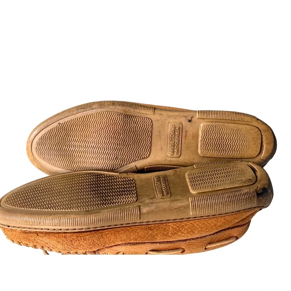 Vintage Minnetonka Moccasins  Men's Real Leather Size 9.5 Light Brown 1980's